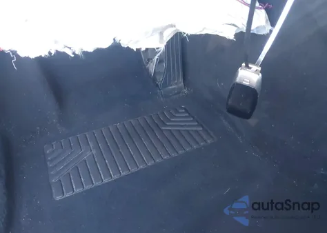 2019 Mercedes-Benz E 300 4Matic z USA, uszkodzony, nr VIN WDDZF4KB8KA489455